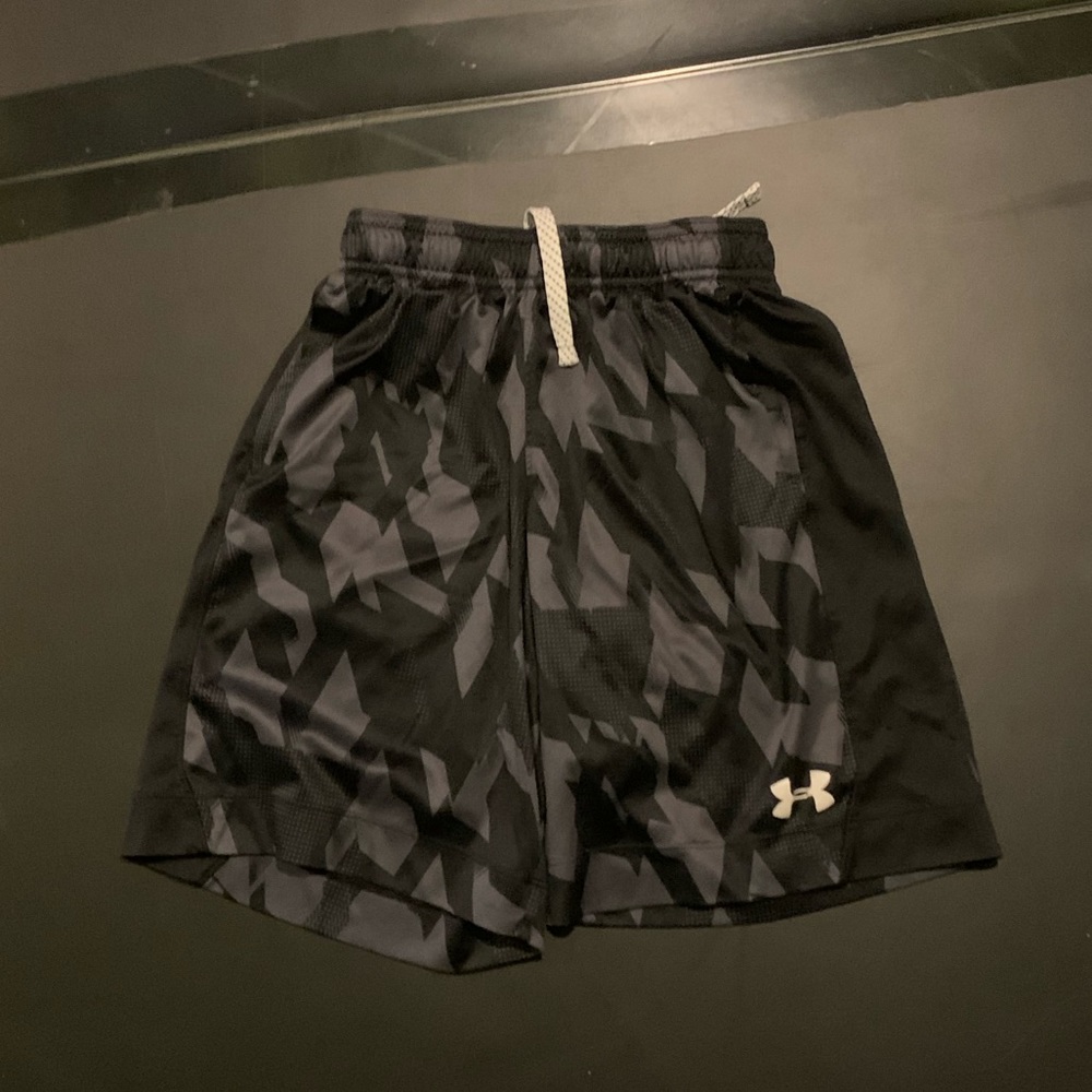 Boys Under Armour basketball shorts